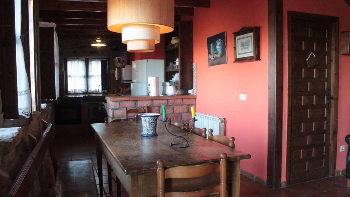 Tresvilla Cottage | Casa de Aldea Peña Crespa Para 10 Personas a 10 Minutos de Villaviciosa