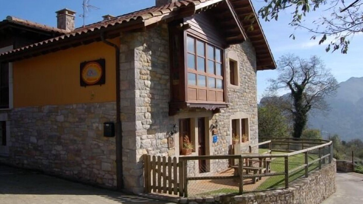 Penanes Cottage | "Casa de Aldea Peñanes 1", 15 minutes from Oviedo.