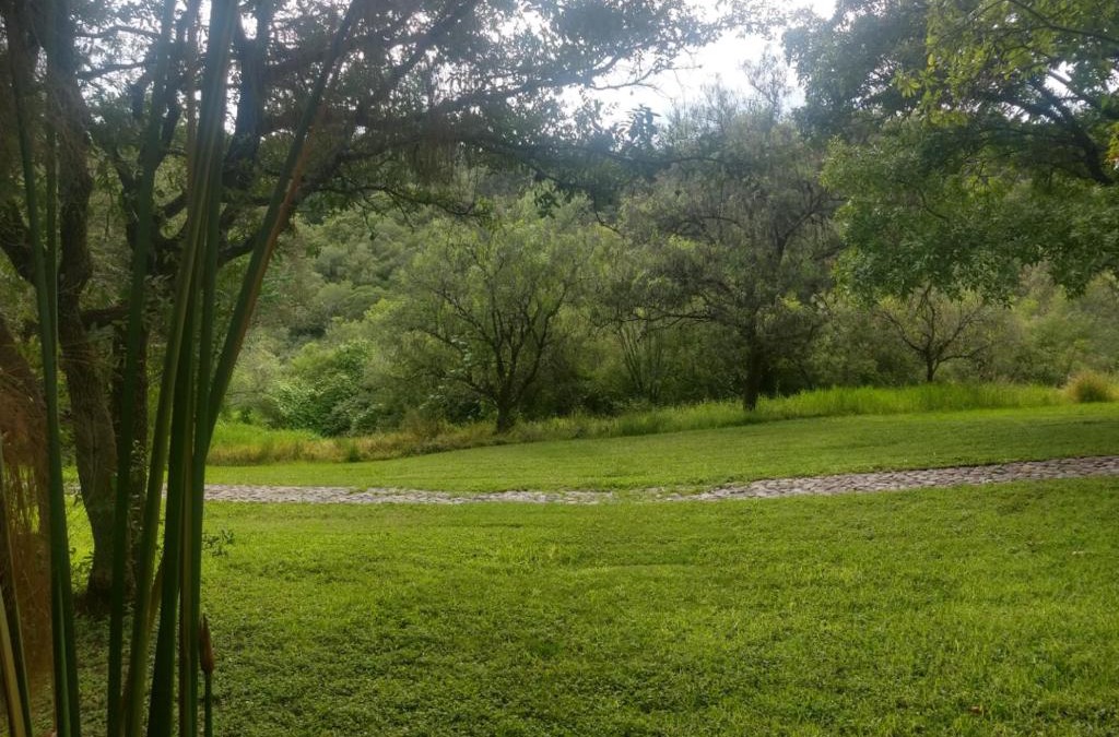 El Oasis Valsequillo House | Casa de campo, a 3 minutos de Africam Safari.