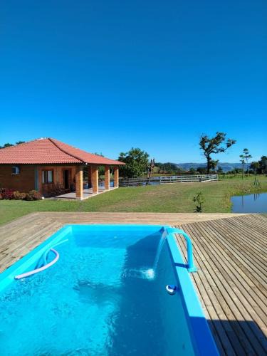 Anchieta House | Casa de Campo com Piscina em Anchieta SC