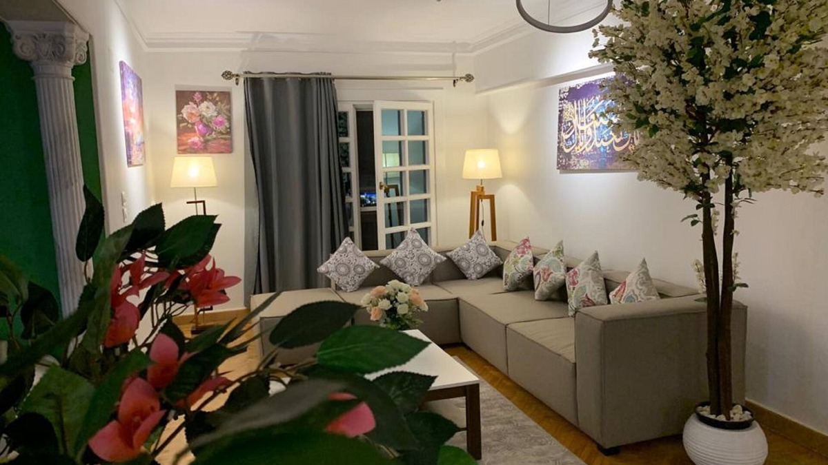 Heliopolis Apartment | Casa De Horyea 1