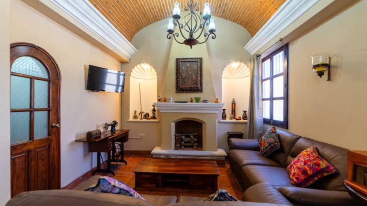 Antigua Guatemala House | Casa de la Abuela en el Corazón de Antigua