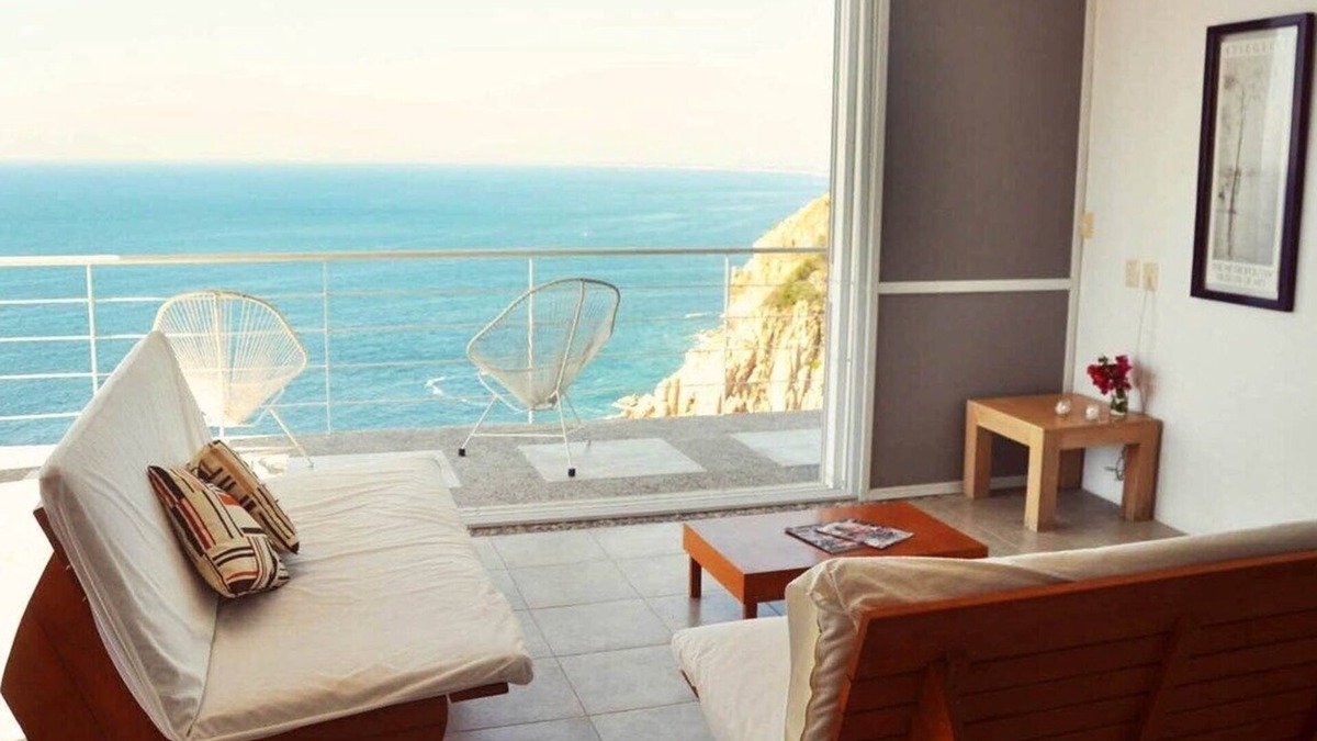 Las Playas Hotel | Casa de la Luna in Acapulco
