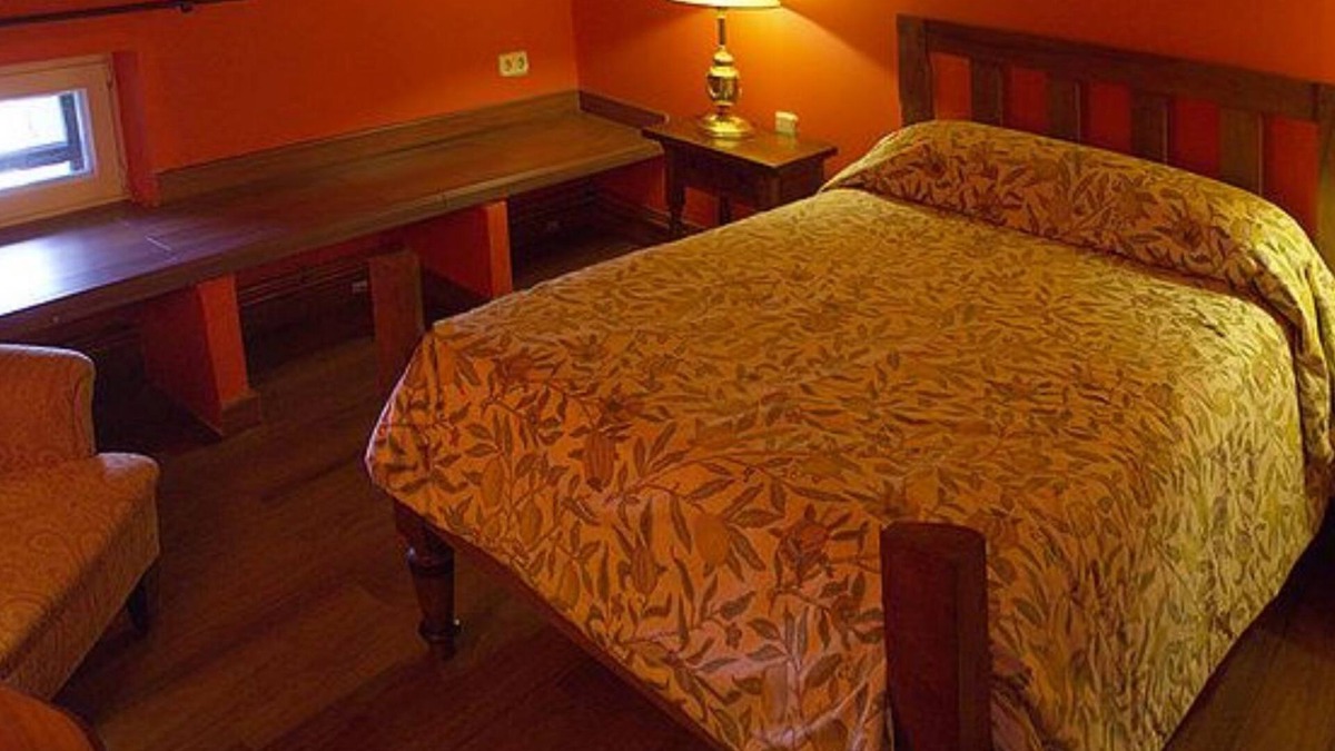 Bretun House | Casa De La Peña Full Rental