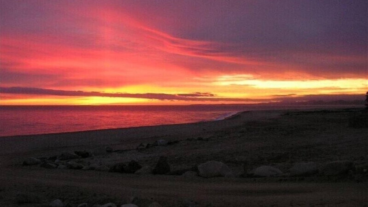 Buenos Aires Villa | Casa de Las Palmas . . . like your own beachfront estate on the Sea of Cortez!