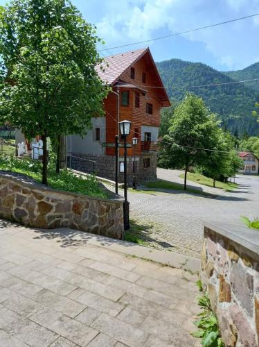 Baile Tusnad House | Casa de oaspeti Kinga's Crown