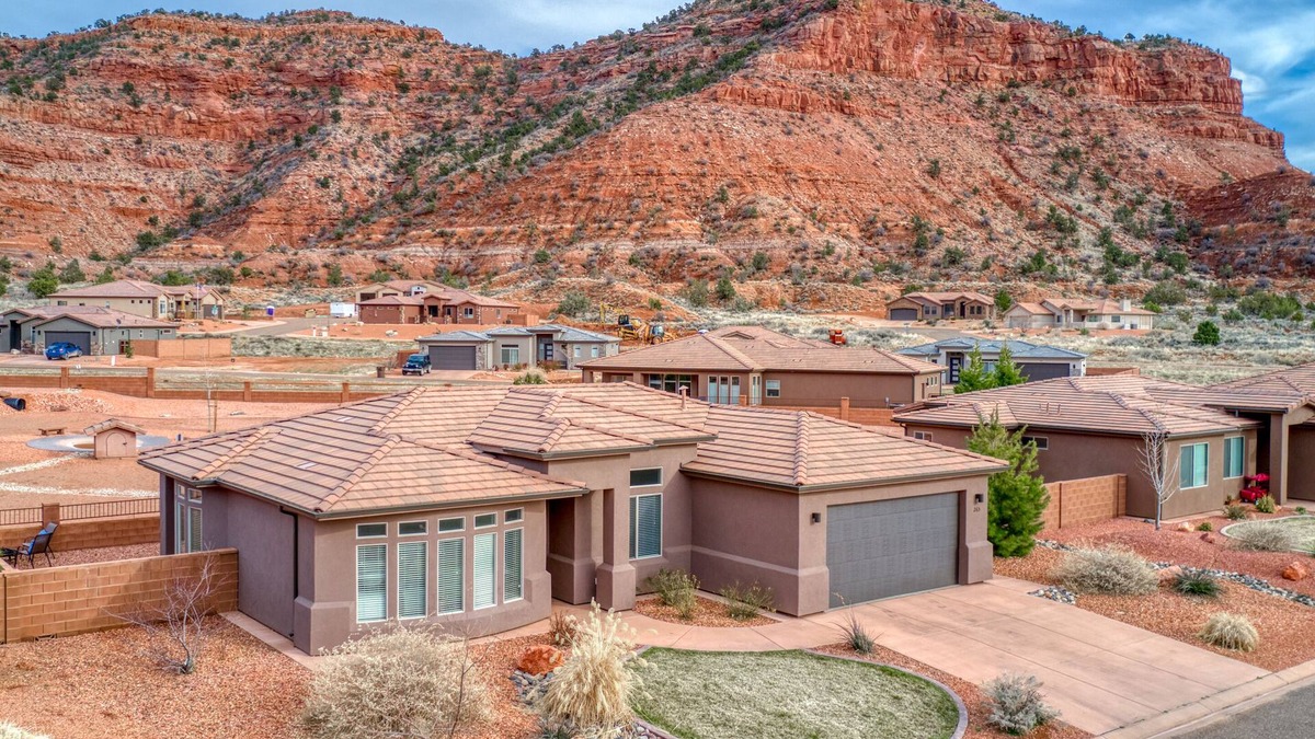 Kanab House | Casa De Paz at La Estancia Kanab-Gateway To National Parks & The Grand Circle!