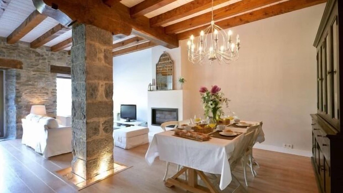 Akerreta Cottage | Casa de Pio for 11 people
