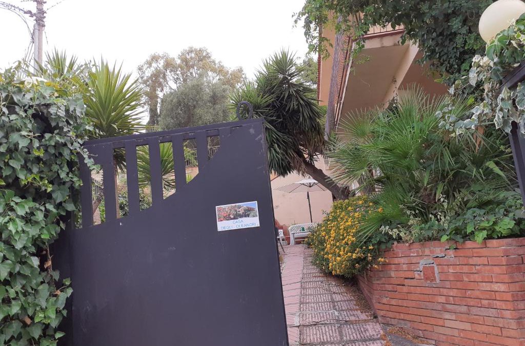 Carlentini Apartment | CASA DEGLI OLEANDRI