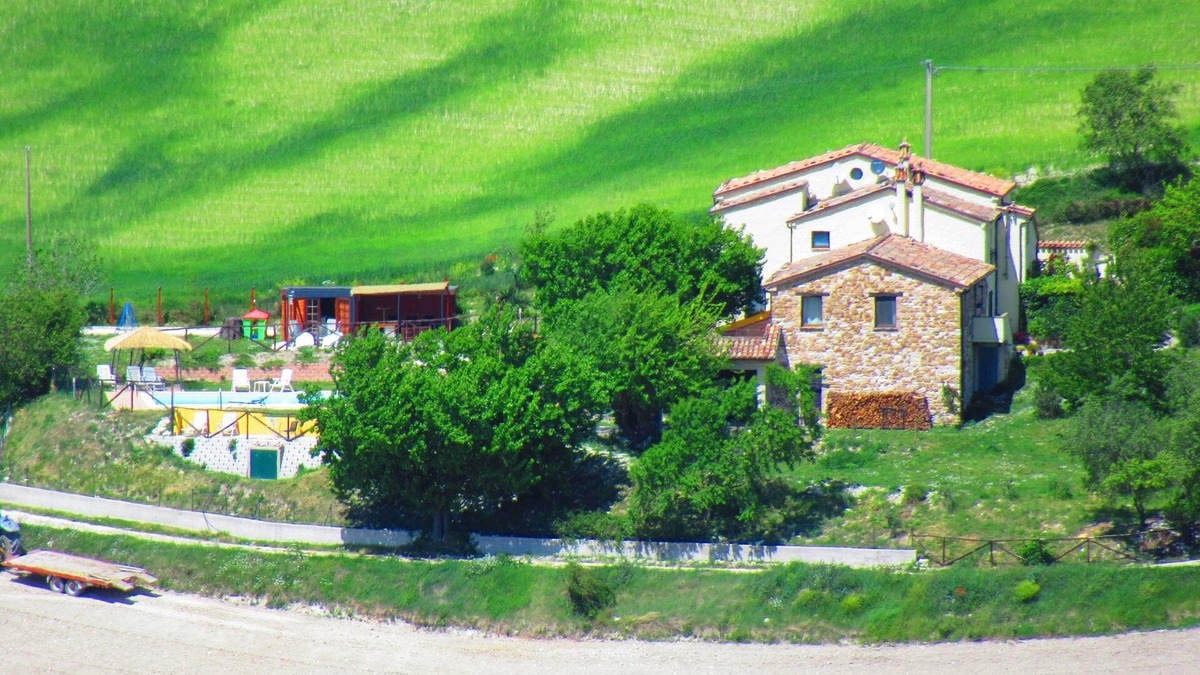 Arcevia Apartment | Casa dei sogni d'Oro - appart. Loretello with pool 12x6m -panoramic view