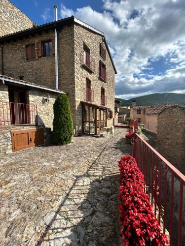 El Pont De Bar Ski Chalet | Casa del Castell de Toloriu