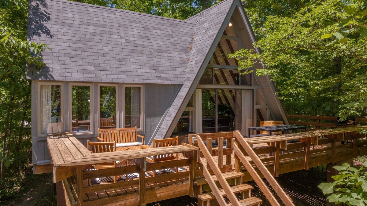 Innsbrook Ski Chalet | Casa del Lago by Innsbrook Vacations!