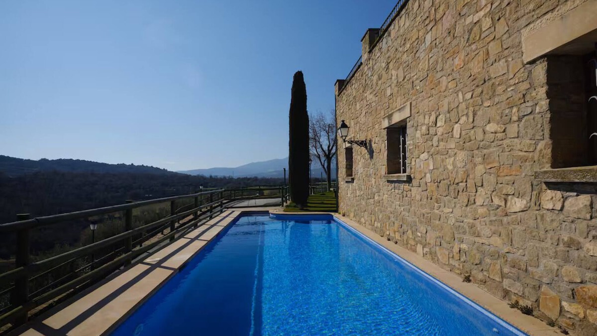 Vilanova de Meia Cottage | Casa del Moliner - House for 7 with pool, AC and Wi-Fi