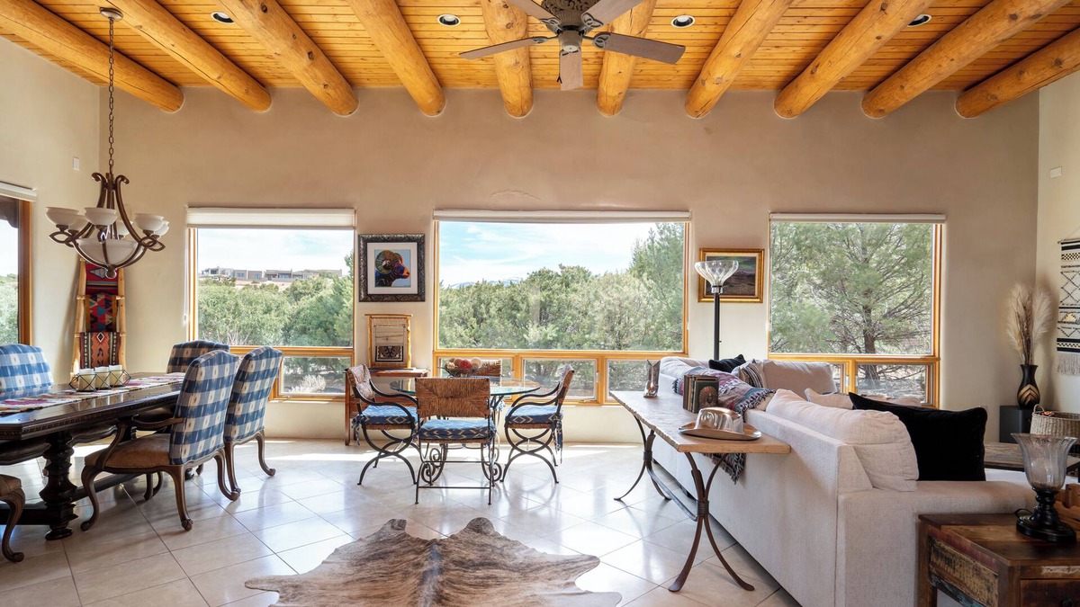 Tierra Preciosa House | Casa Del Oso - Mountain Views & Hot Tub