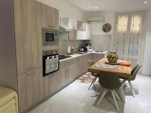 Niscemi Apartment | Casa del pittore