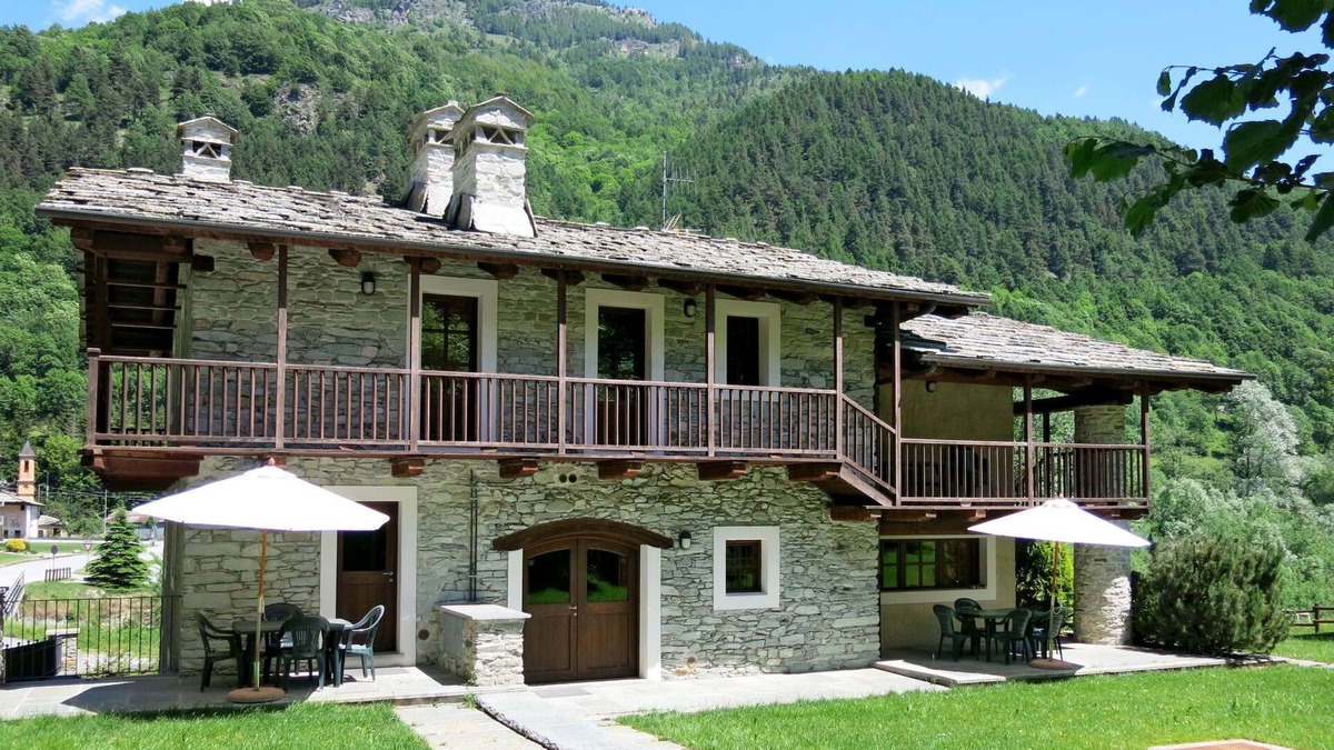 Sampeyre Apartment | Casa del Ponte by Interhome
