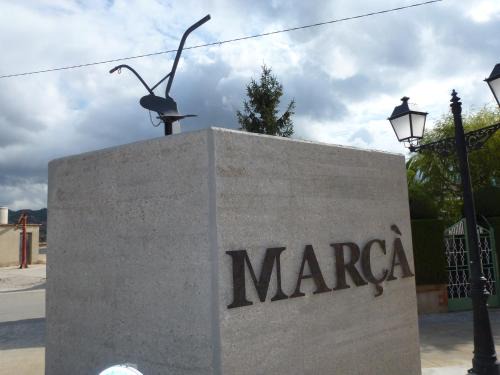 Marca House | Casa del Priorat "Ca La María"