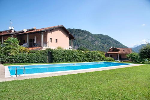 Lavena Ponte Tresa Apartment | Casa del Sole