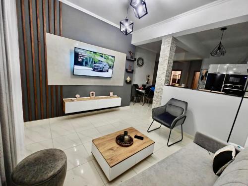 Athens Apartment | Casa Di Leandro