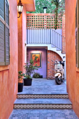 Santa Maria la Ribera Bed & Breakfast | Casa di Nina
