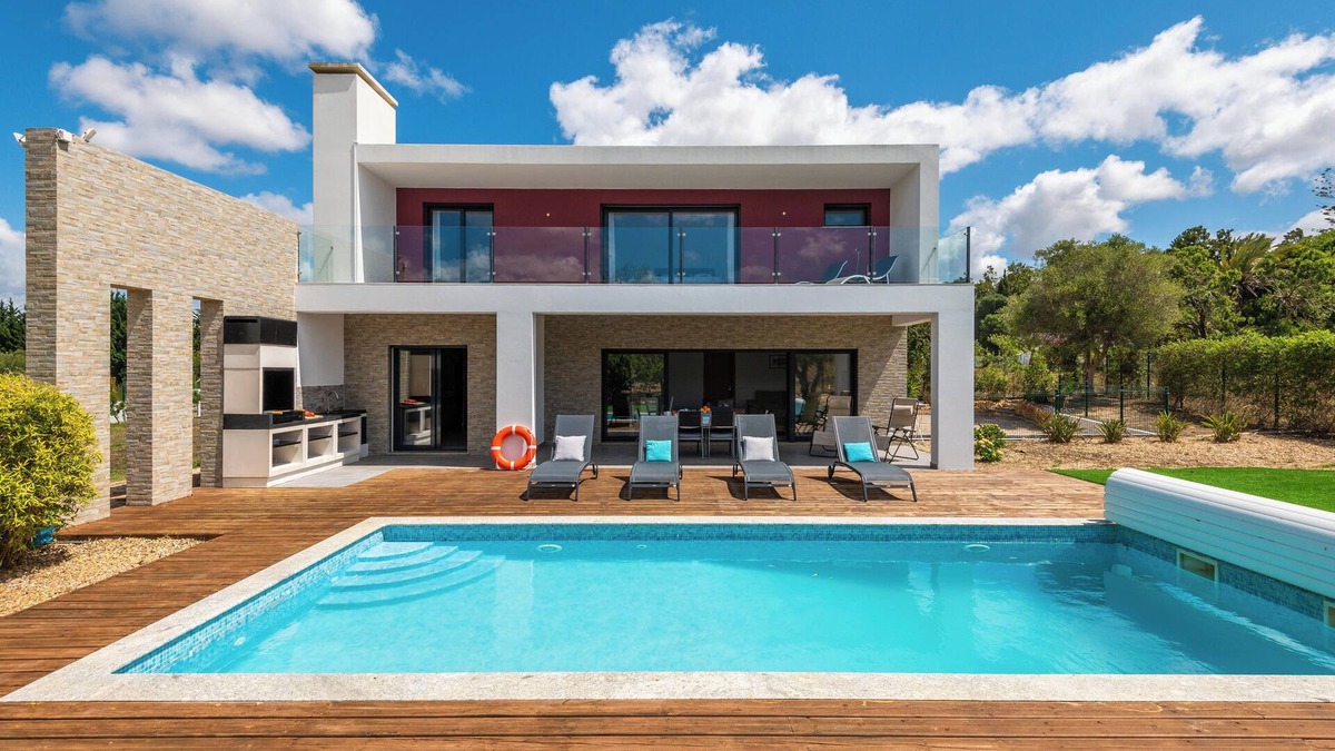 Portimao Villa | Casa do Pomar com Piscina Privada, perto da Prainha no Alvor!