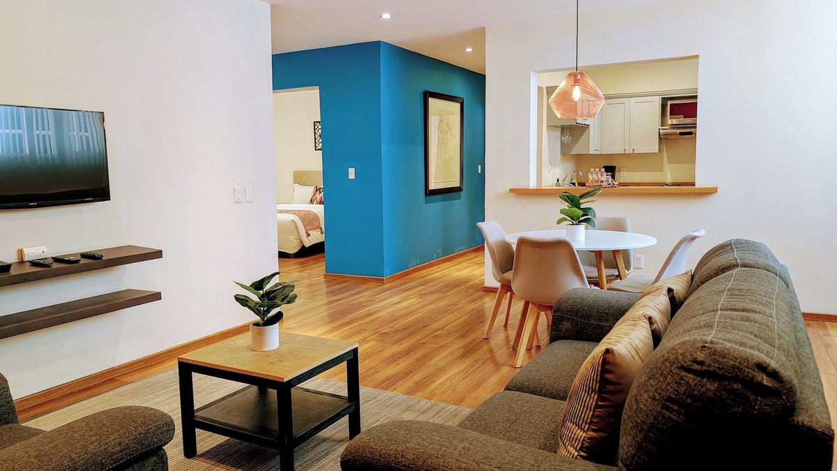 Historic Center Apartment | Casa Donceles Apt 2 Group Top Choice, Complimentary baggage storage.