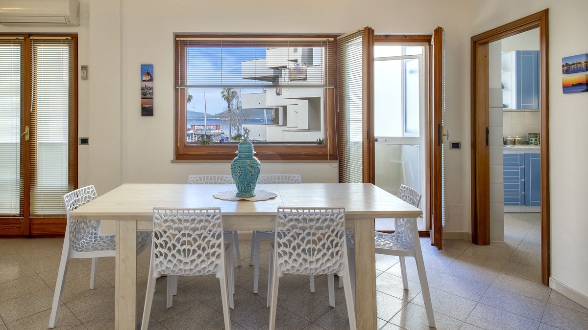 Pivarada Apartment | Casa Dony, spacious apartment a few steps from the sea of Alghero.