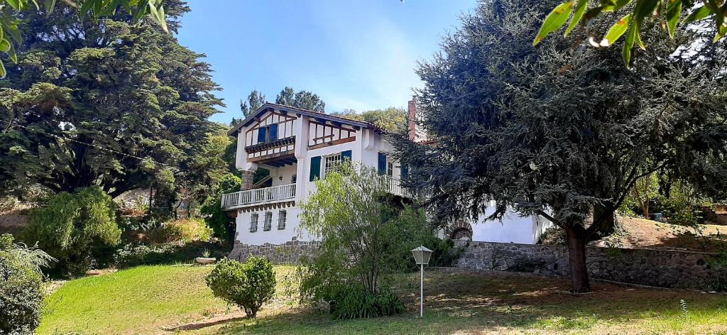 Los Cocos House | Casa Echevarria