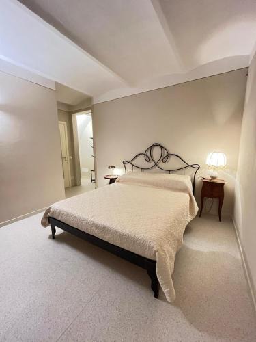 Monteveglio Apartment | Casa Edvige Suite