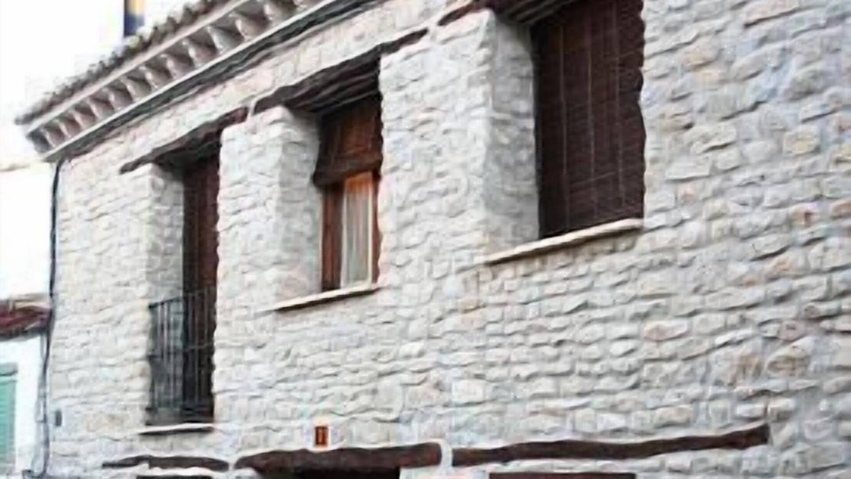 Lanaja Cottage | Casa El Chusco for 11 people