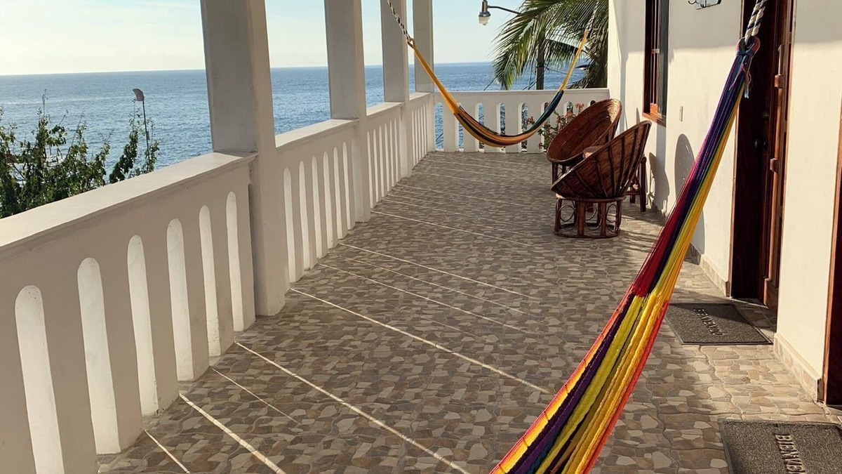 Puerto Angel Apartment | Casa El Delfin, 2nd Floor-Apt. 2 - Estacahuite