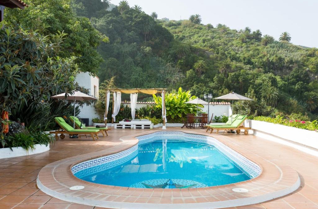 El Guincho Villa | Casa el Mirlo: Paraíso rural con piscina y hermosos jardines en Icod de los Vinos, Tenerife - ES-279-20
