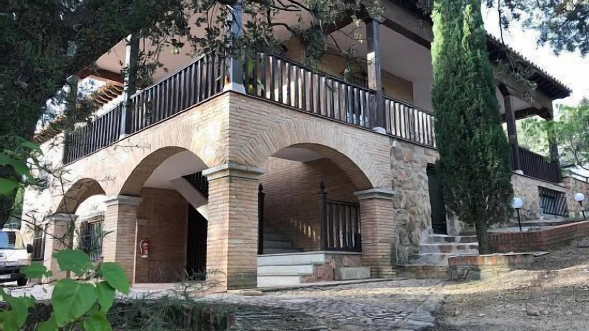 Toledo Cottage | Casa el Pinar de la Bastida for 12 people