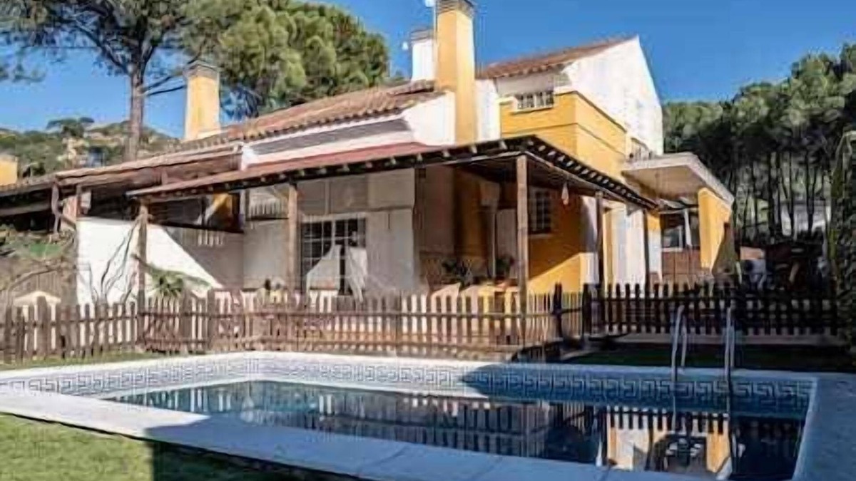 Las Jaras House | Casa el Refugio del Lago rural lodging