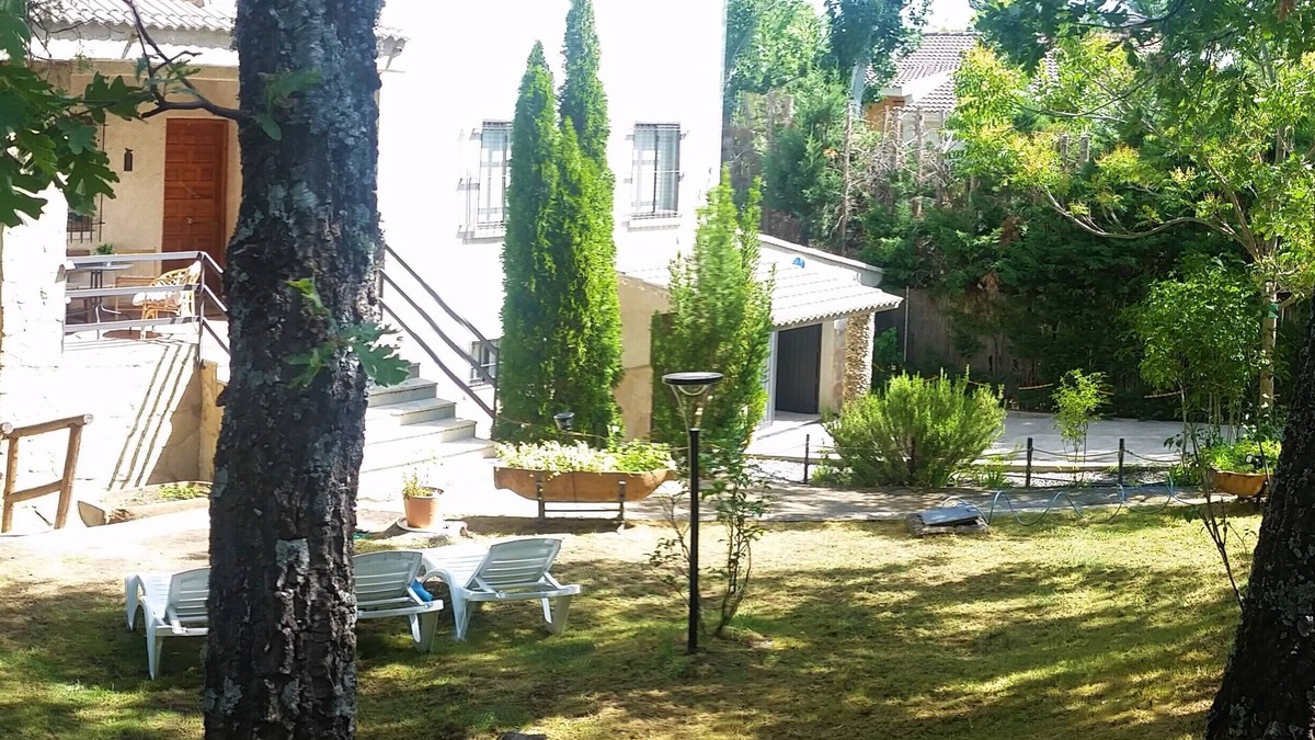 Navaluenga House | Casa El Rincón de Gredos, privileged surroundings overlooking the Sierra de Gredos.
