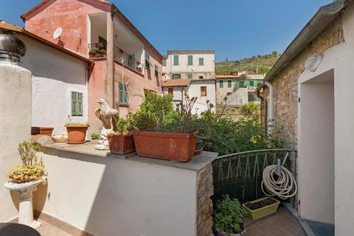 Imperia House | Casa Elisa Montegrazie