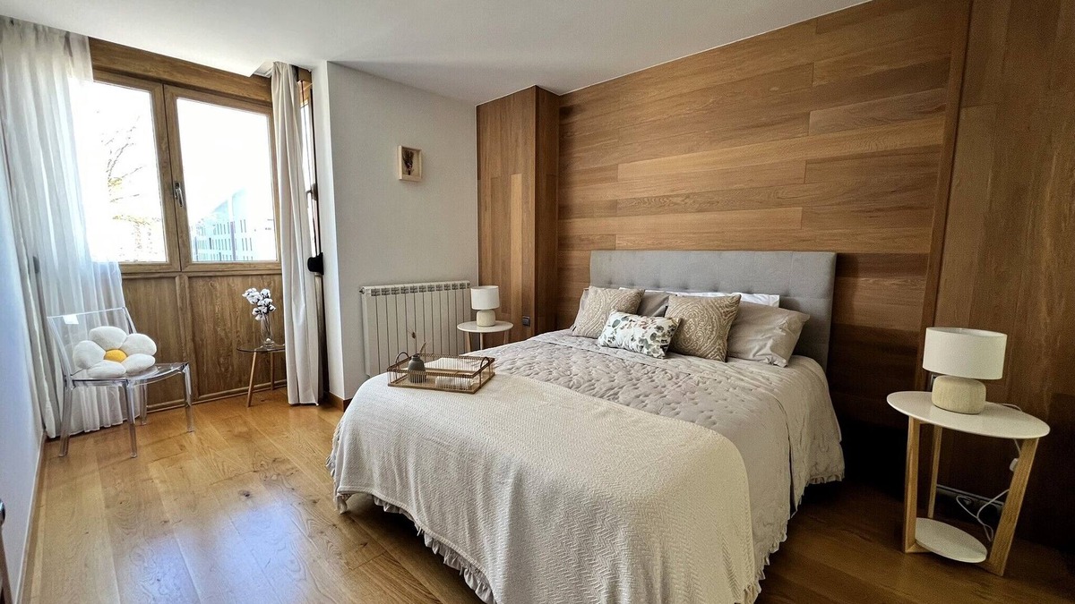 San Cristobal House | Casa en Vitoria-gasteiz Cerca del Centro de la Ciudad, Amplia y Acogedora