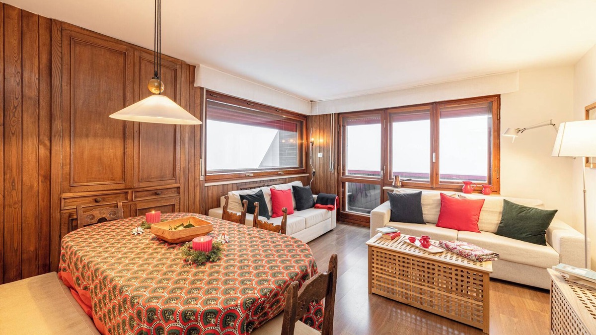 Courmayeur Apartment | Casa Etoile, a 10-minute walk from downtown and the cable car!