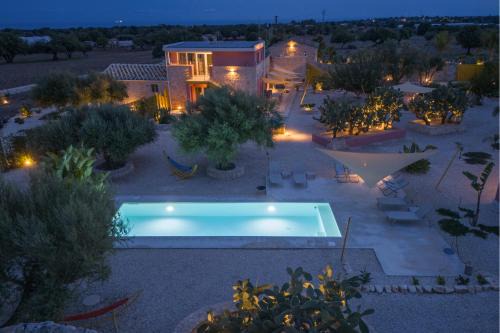 Scicli Villa | Casa Farlisa, antico baglio con piscina