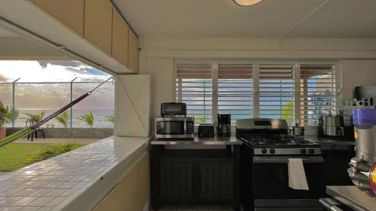 Guanajibo House | CASA FAUSTO BEACHFRONT VILLA