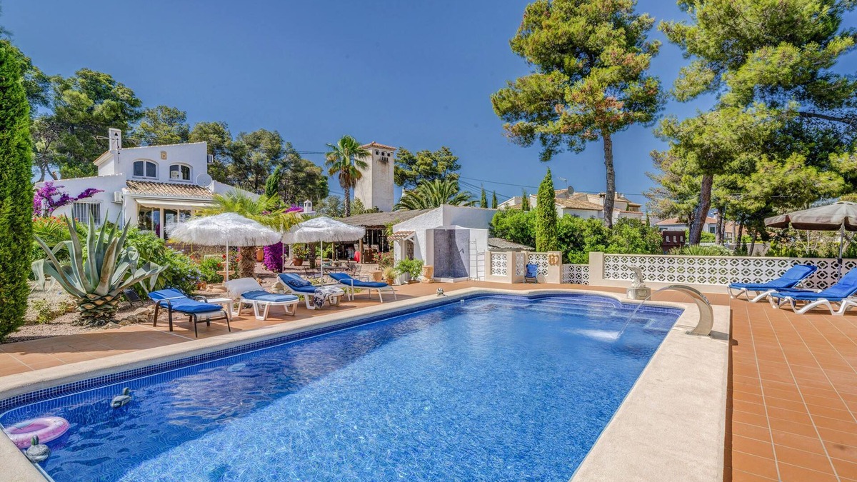 Panorama Villa | Casa Felicia in Javea, sleeps 6 people, with pool, air con, wifi, TV, parking