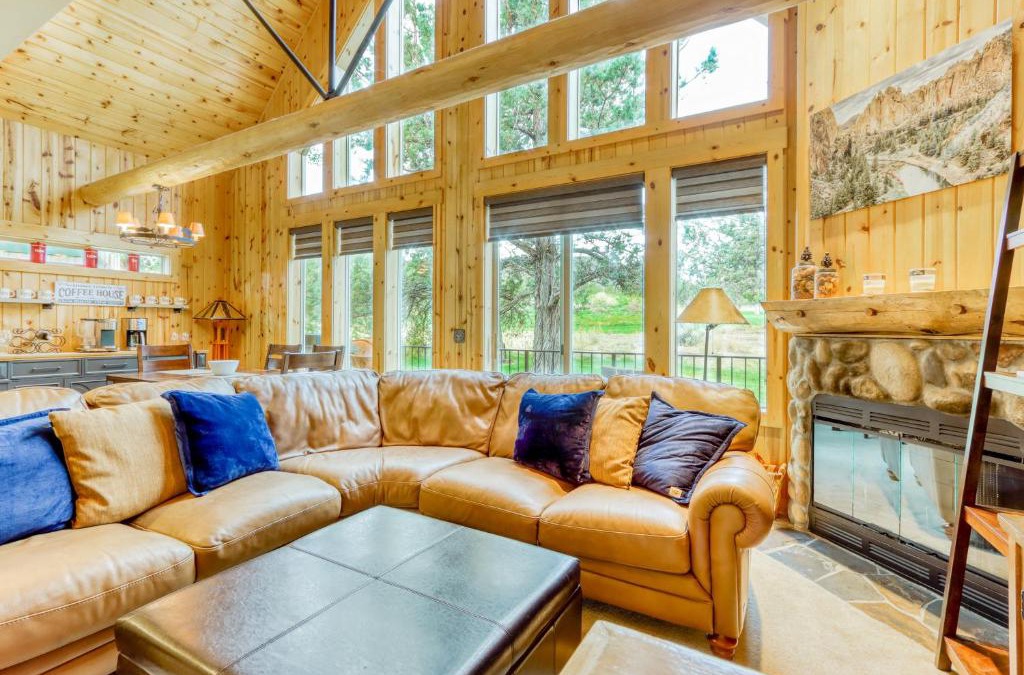 Redmond Ski Chalet | Casa Feliz at Eagle Crest