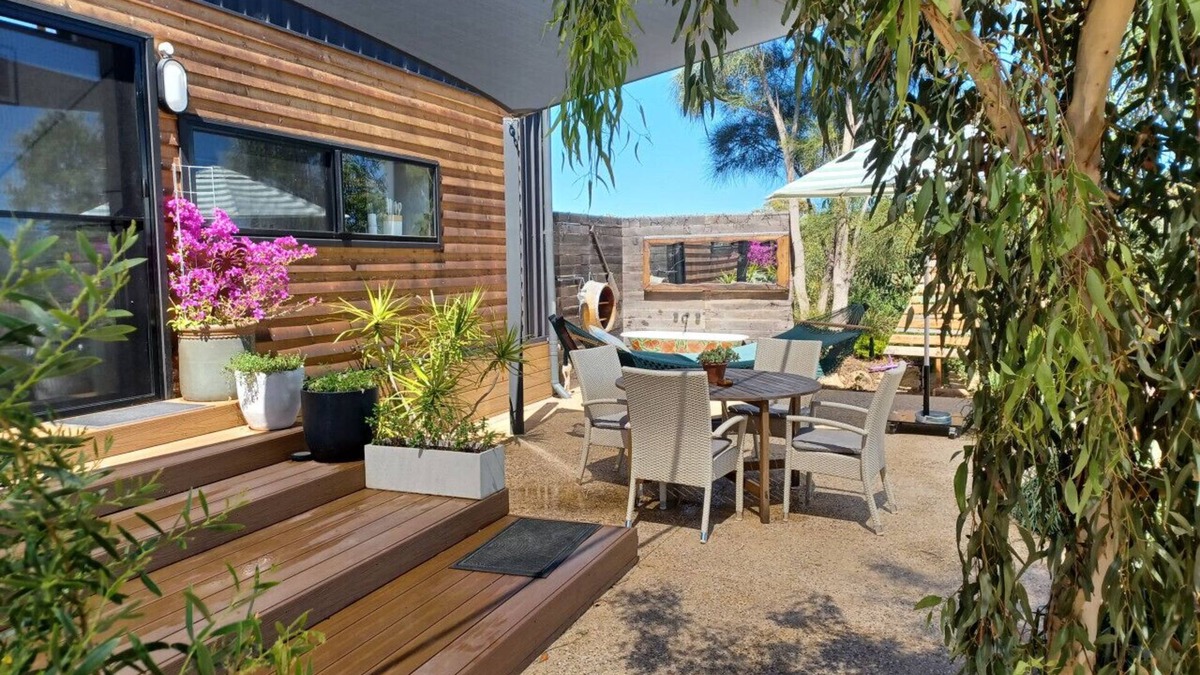 Maslin Beach House | Casa Feliz - Tiny Home