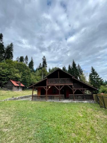 Baile Tusnad House | Casa Fenyves Vendégház