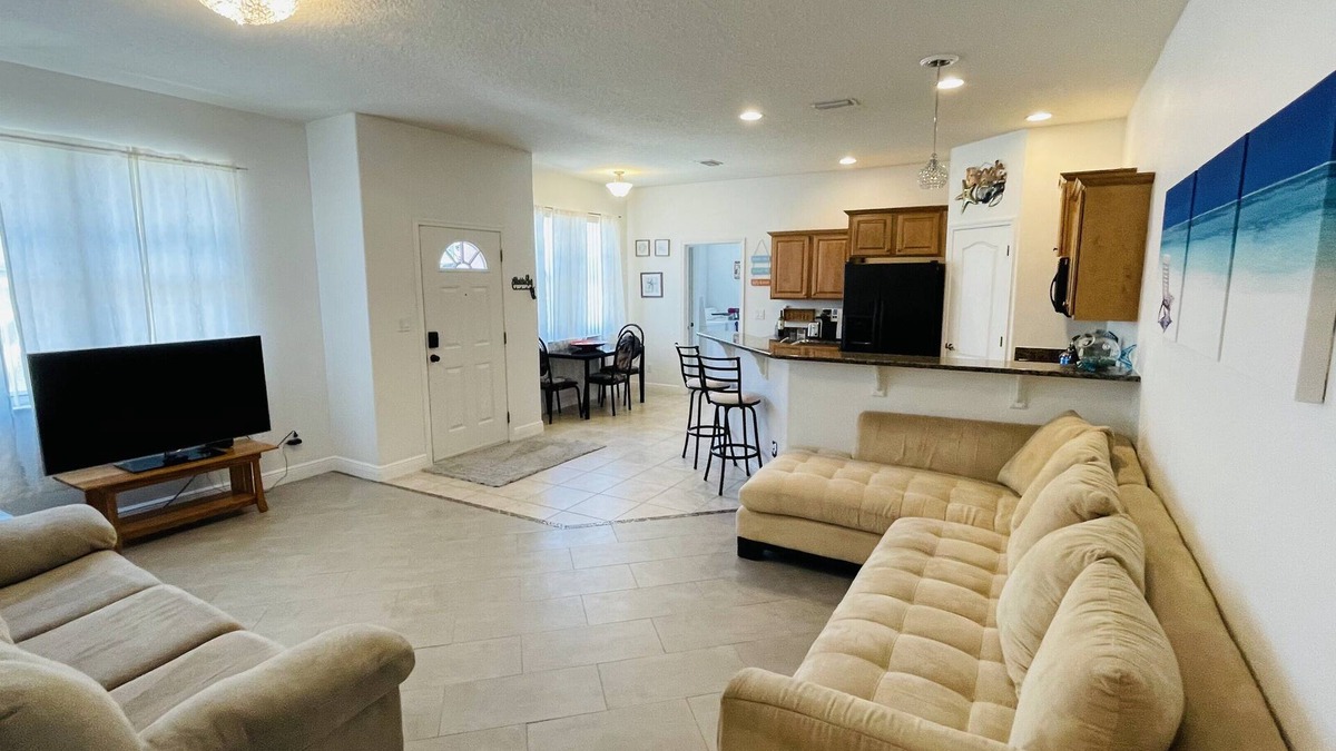 Port Canaveral House | Casa Flamingo on Florida’s Space Coast🦩