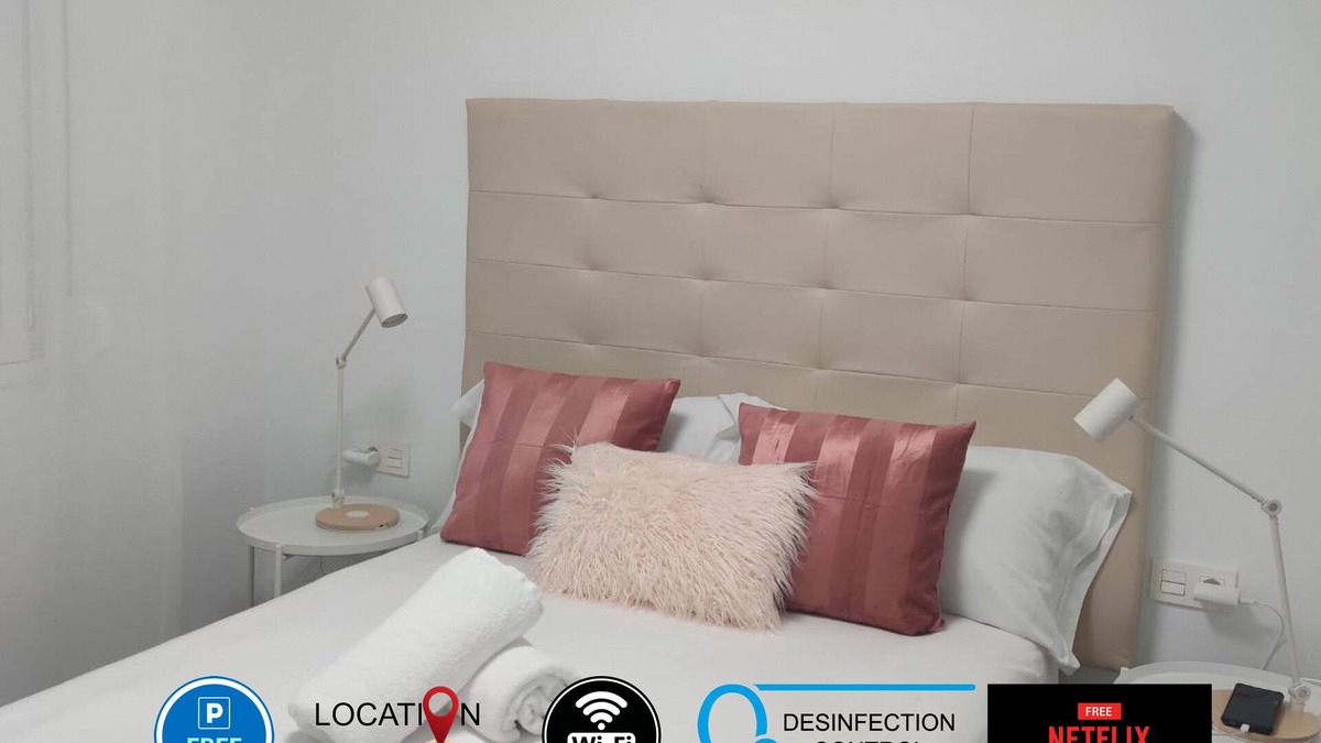 Oviedo City Centre Apartment | CASA GASCONA BY DELABRA APARTMENTS, FREE PARKING