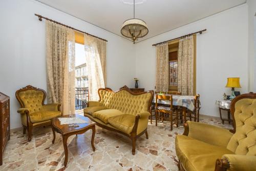 Gioiosa Marea Apartment | Casa Gioiosa - Tutto A Un Passo