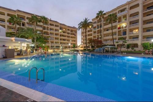 Los Cristianos Apartment | Casa Giorì Los Cristianos Castle Harbour