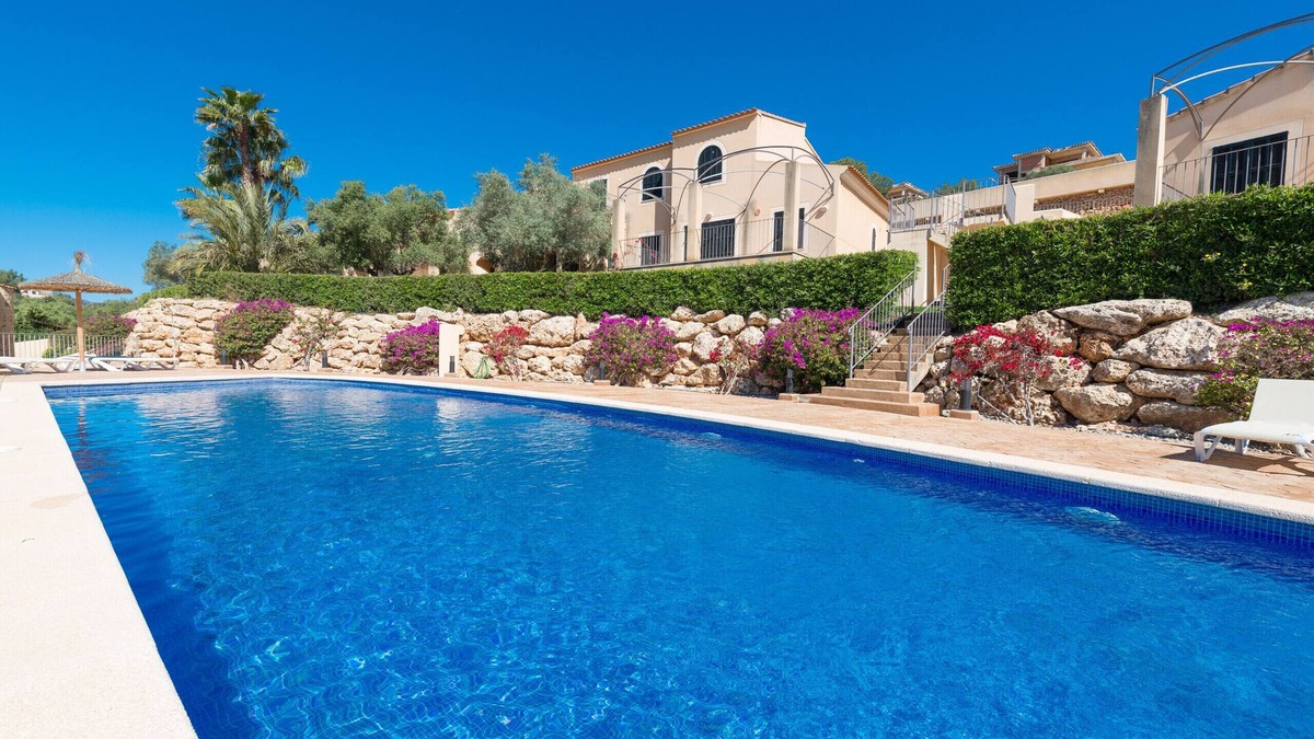 Cala Romantica Ski Chalet | Casa Goldi Haus 350mtr to the beach for 4 people