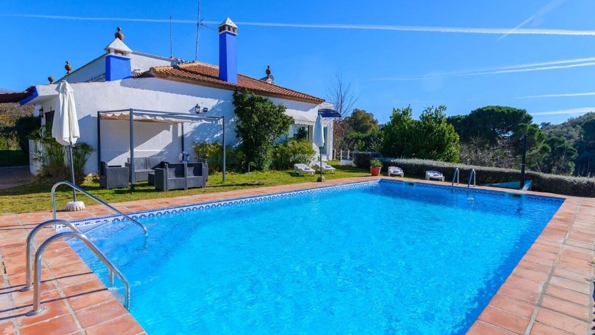 Constantina Villa | Casa Grande Constantina by Ruralidays